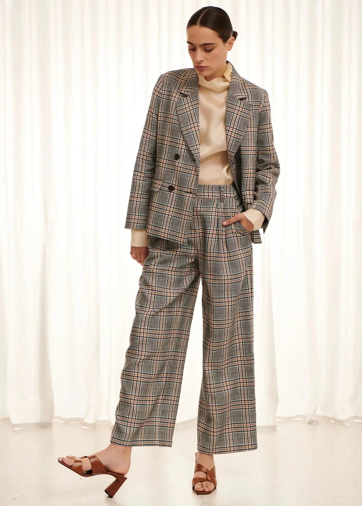 OLIVER CHECKED JACKET - Leela Rose Boutique