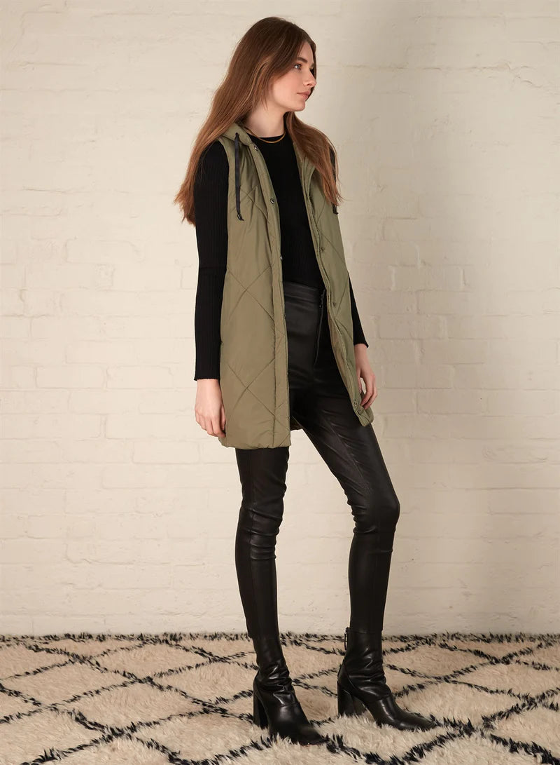 Arctic Puffer Vest - Khaki & Black - Leela Rose Boutique