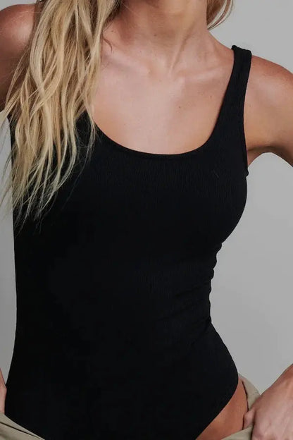 SCOOP NECK BODYSUIT - BLACK - Leela Rose Boutique