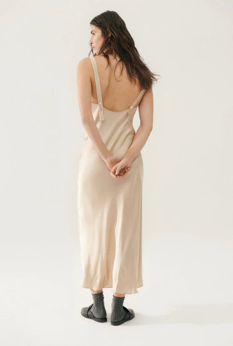 DECO RUCHED DRESS - HAZELNUT - Leela Rose Boutique