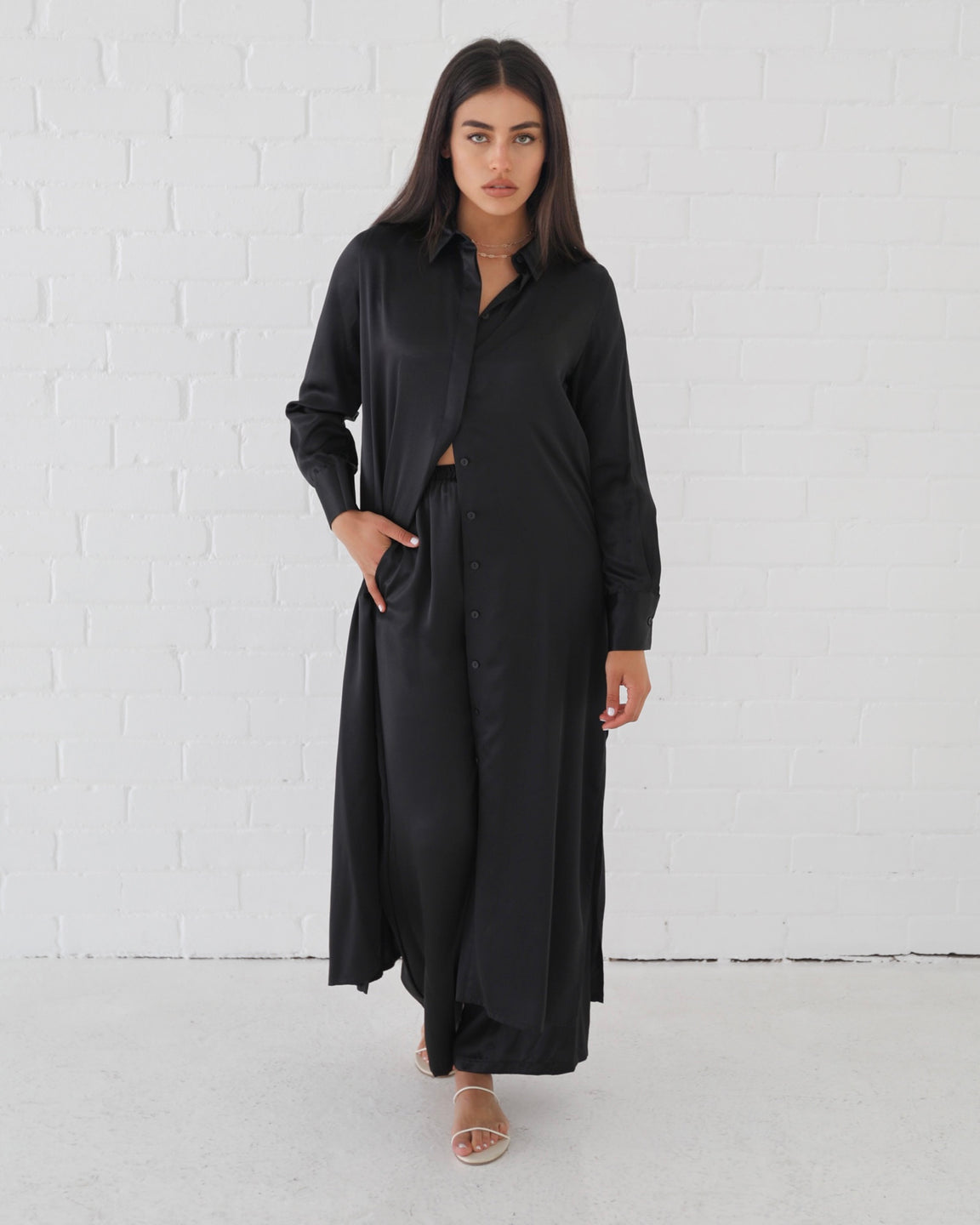 Coastal Long Shirt | BLACK - Leela Rose Boutique