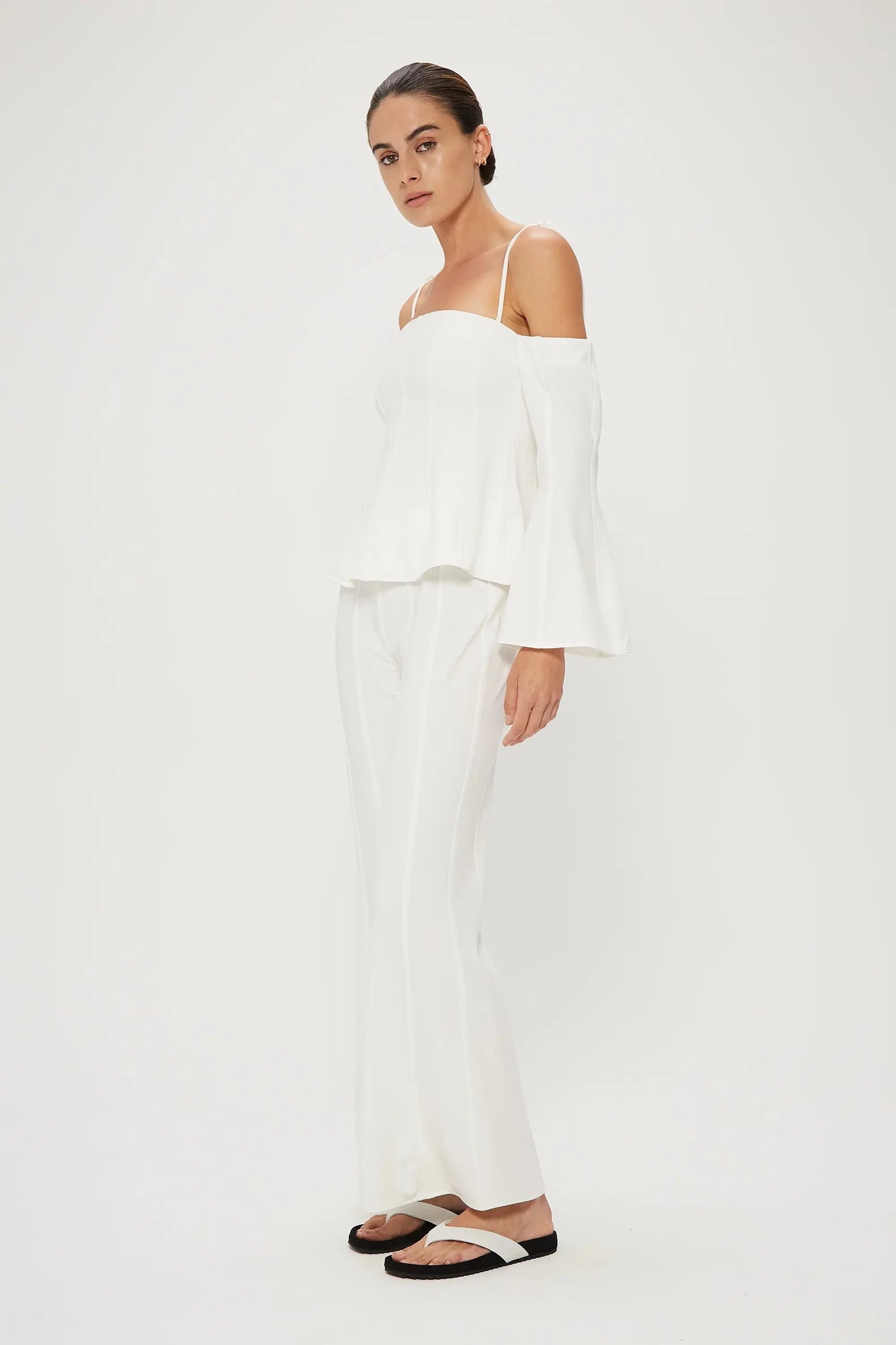 CUT THROUGH OFF THE SHOULDER TOP - OFF WHITE - Leela Rose Boutique