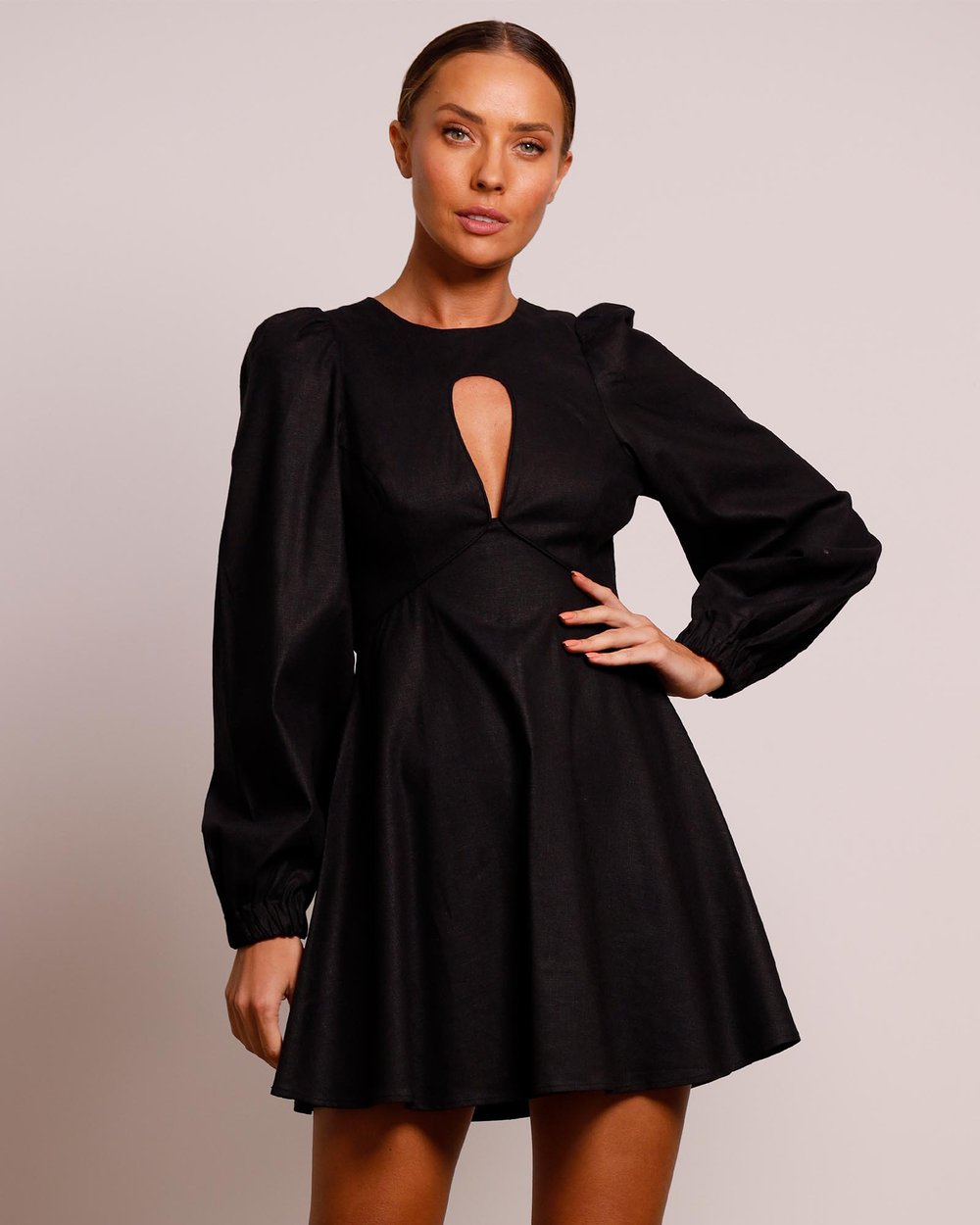 MEADOWS SWING DRESS - BLACK - Leela Rose Boutique