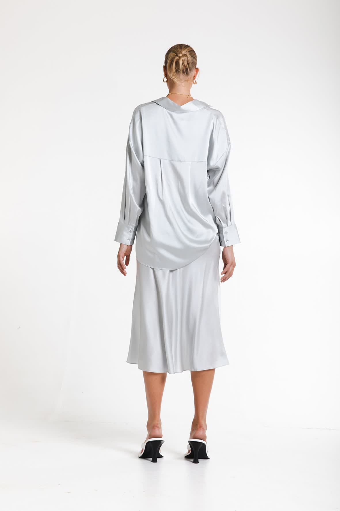 TAOS OVERSIZED SHIRT - SILVER METAL - Leela Rose Boutique